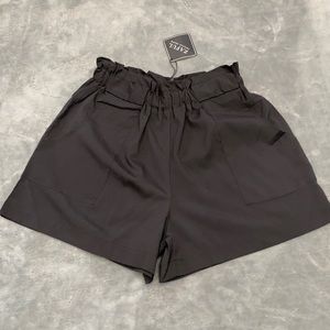 Zafiro shorts Large